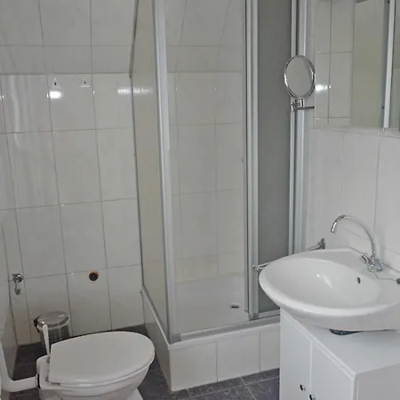 Kleinhaus, 95008 Apartamento *