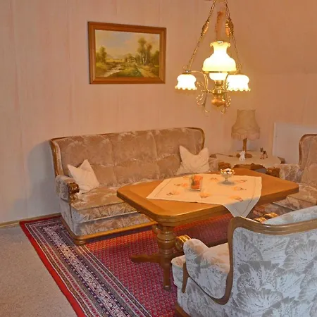 Kleinhaus, 95008 Apartamento